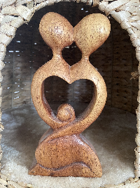 Statuette en bois